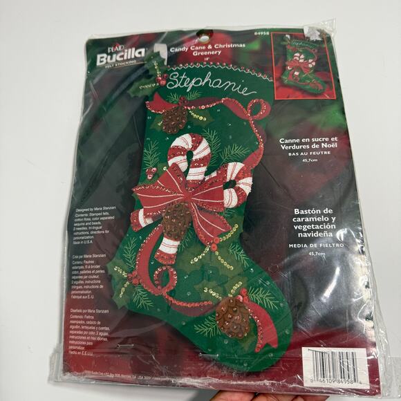 Bucilla 84958 Candy Cane Christmas Greenery Felt Applique Stocking Kit NEW - Picture 2 of 5